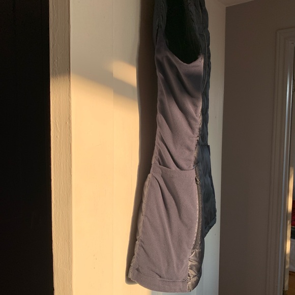Lululemon Down Running Vest 6 - Picture 7 of 15